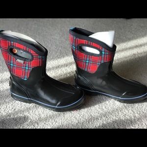 Bogs Women’s Winter Boots Size 8